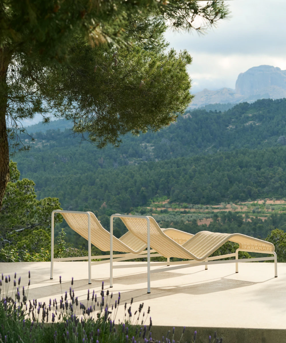 Lisä -10 % valituista ulkokalusteista